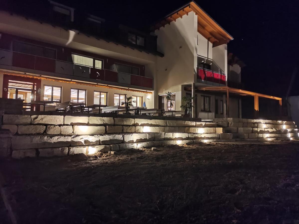 Landgastohf Thiem Hotel ไวเชนเฟลด์ ภายนอก รูปภาพ